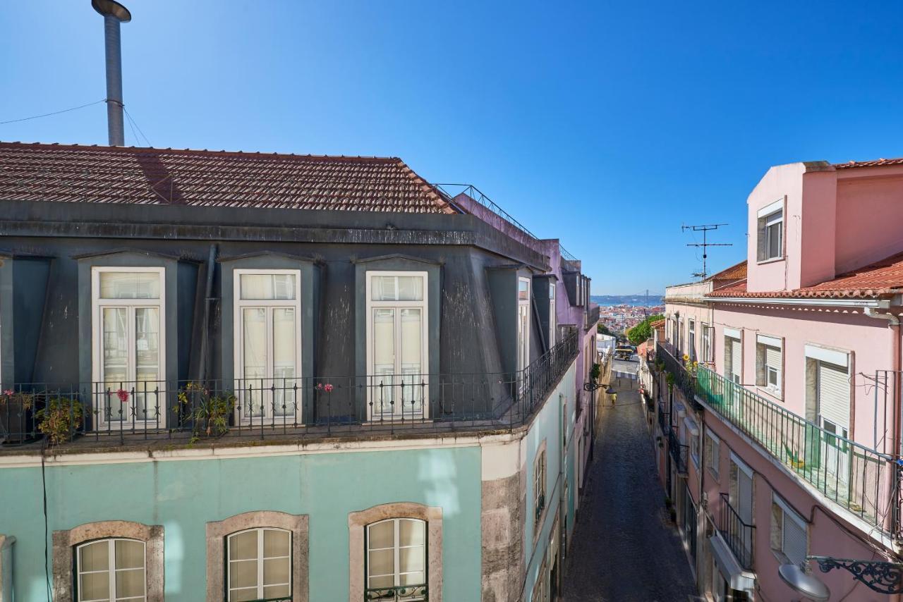 Aesthetic Riverview Apartment In Historical Lisboa Exteriér fotografie